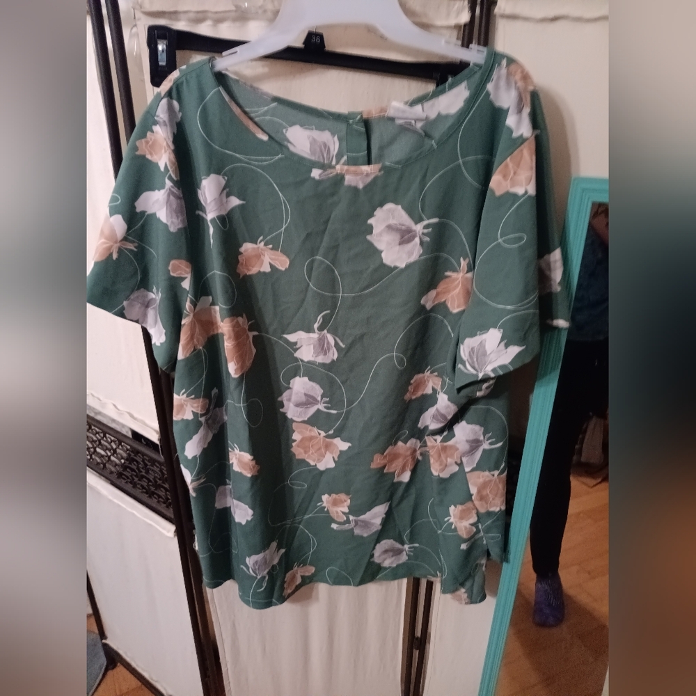 Modern shirt